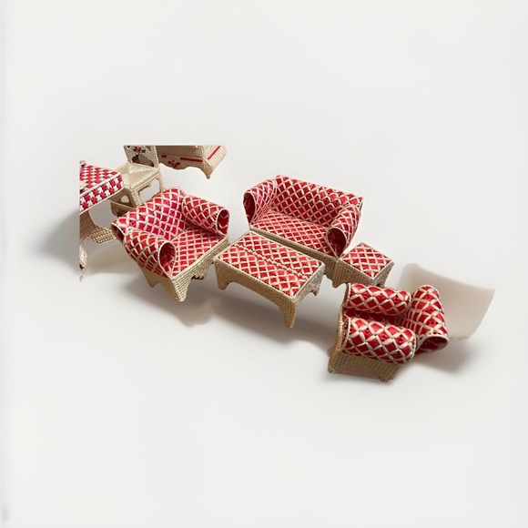 Completed Plastic Canvas Lot of Doll House Furniture Kitchen, Bedroom, Sofa, etc - Picture 7 of 7